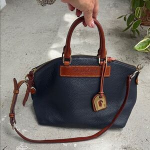 Doing in Burke Vacchetta leather bag